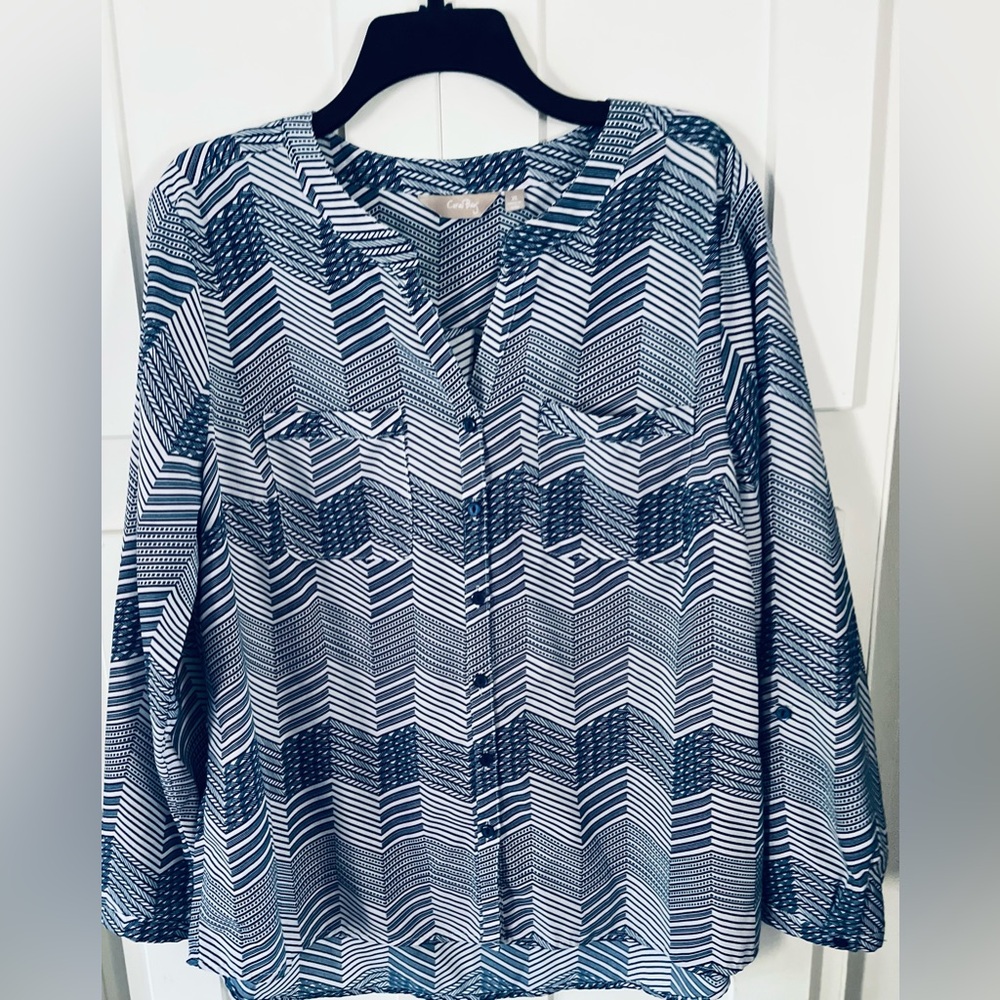 Coral Bay Blue and White Geometric Button Down Shirt